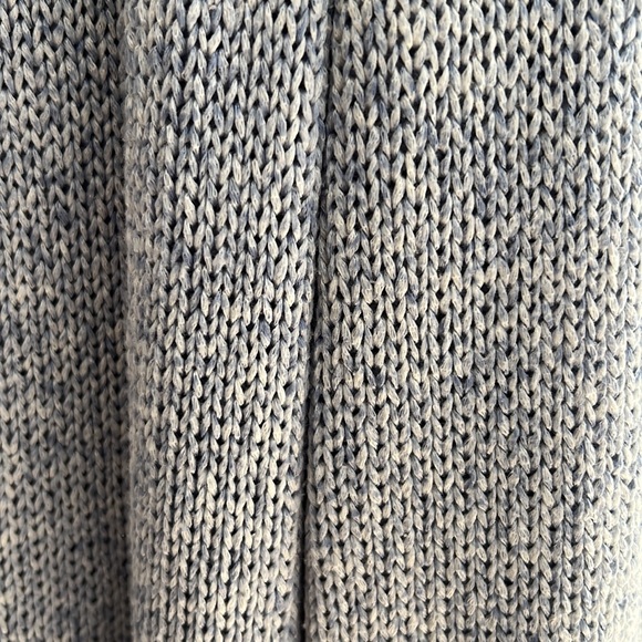 H&M « Basic » sweater - Picture 3 of 3